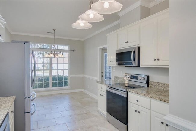 Building Photo - 702 Lakeside Landing Ct