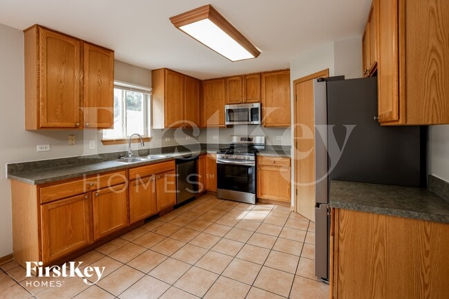 Foto del edificio - 7010 Paradise Cir