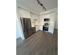Building Photo - 15733-15785 85 Ave