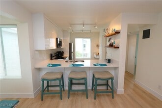 Building Photo - 2235 San Marco Rd