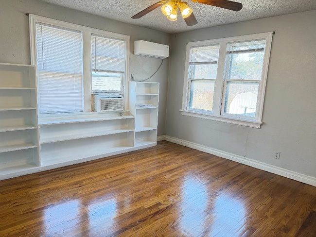 Photo - 1117 NW 38th St Apartment