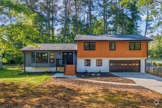 Building Photo - 1129 Pinehurst Rd