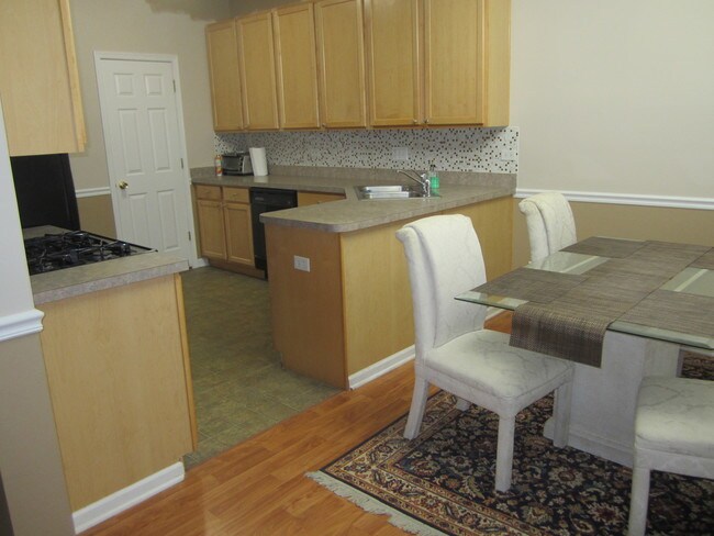Building Photo - 24325 Leski Ln