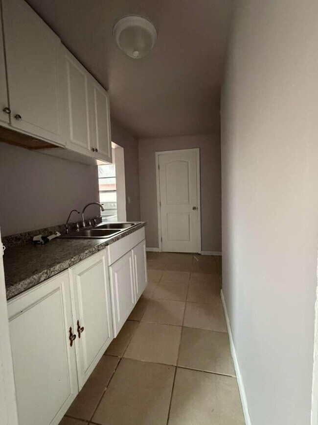 Foto del edificio - 701 N 9th St