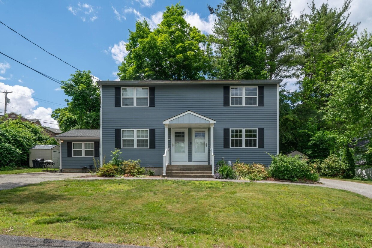 Foto principal - 3 Maplewood Ave