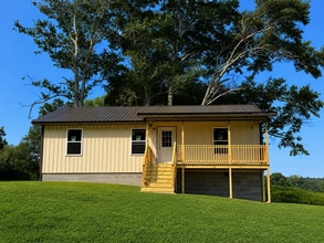 Building Photo - 3510 Douglas-Hyatt Rd