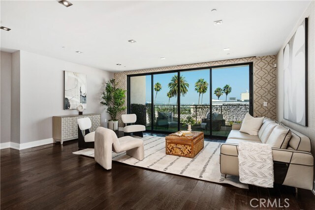 Foto del edificio - 432 N Oakhurst Dr