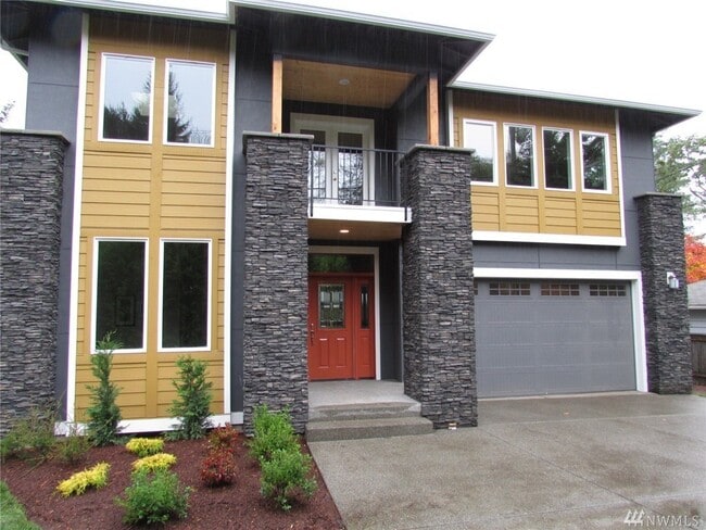 Frente de la casa. - 15828 25th Ave NE