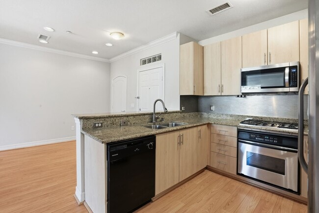 Building Photo - 1225 Island Ave