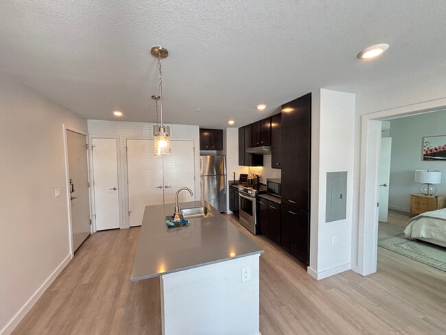 Foto del edificio - 834 Cottonwood Pkwy