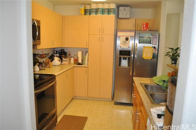 Building Photo - 95-1075-1075 Koolani Dr