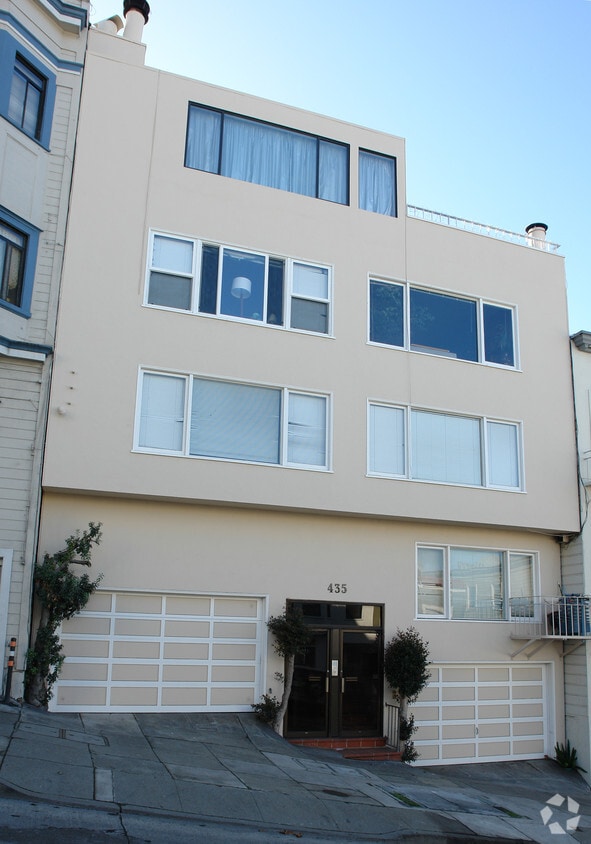 Primary Photo - 435 Green St