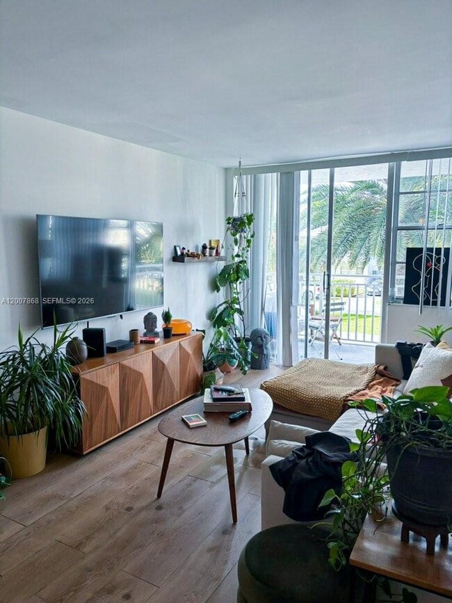 Foto del edificio - 2150 Sans Souci Blvd