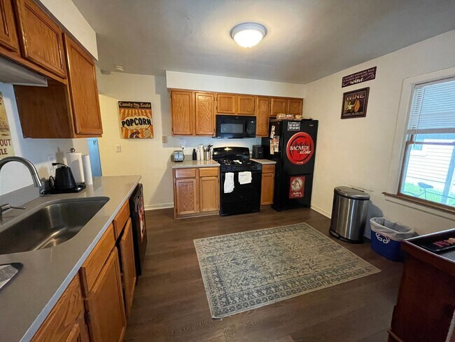 Foto del edificio - 4BR/2BA House close to Grandview