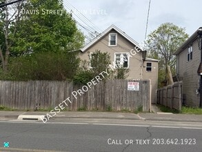 Building Photo - 191 Davis St