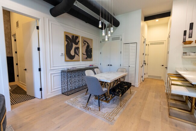 Foto del edificio - 77 W Chestnut St