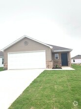 Building Photo - 5810 Boone