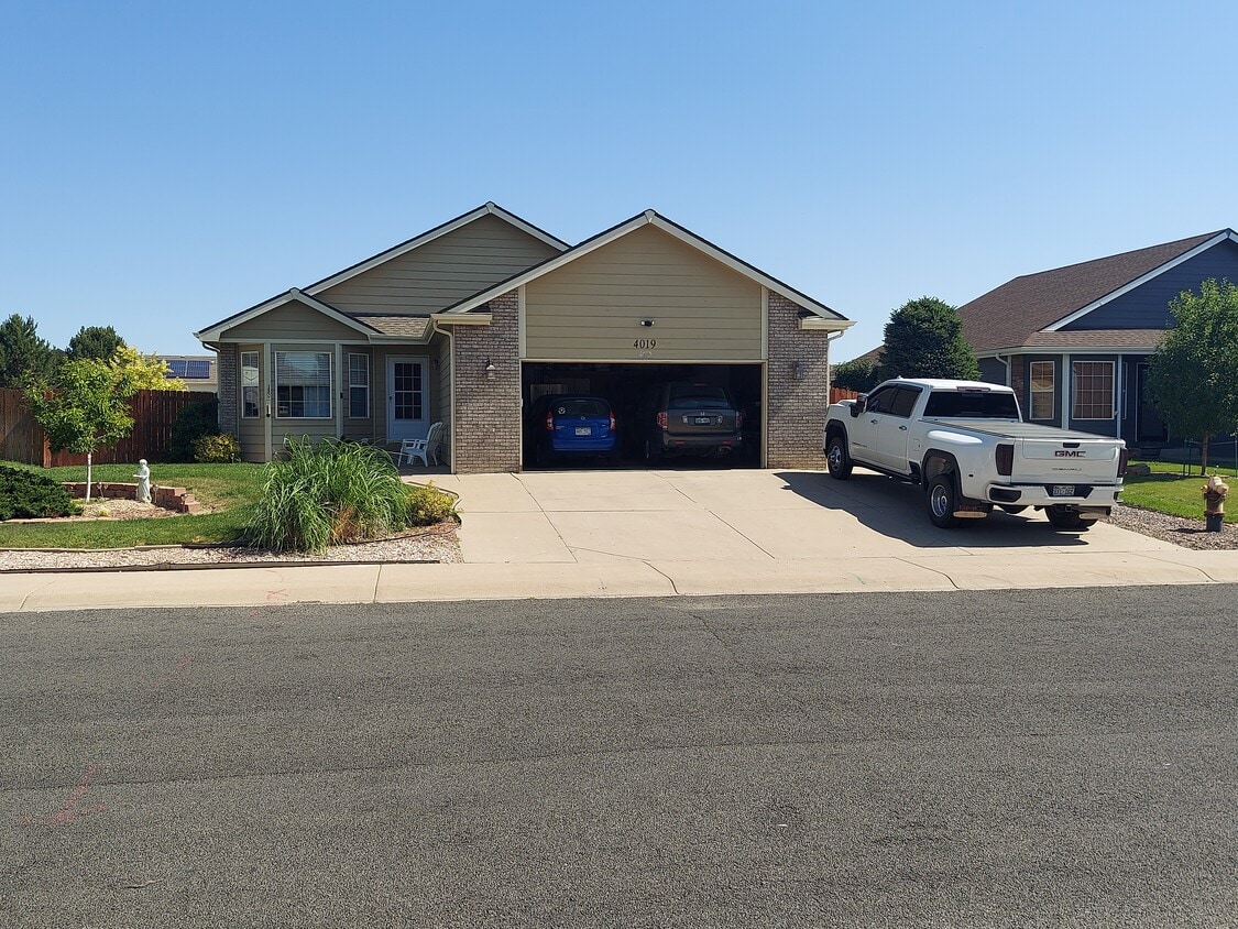 Primary Photo - 4019 Maverick Ln