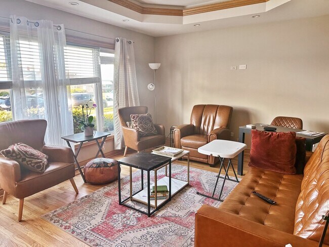 Foto del edificio - 8221 Giddings St