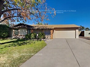 Building Photo - 11446 N 39th Dr