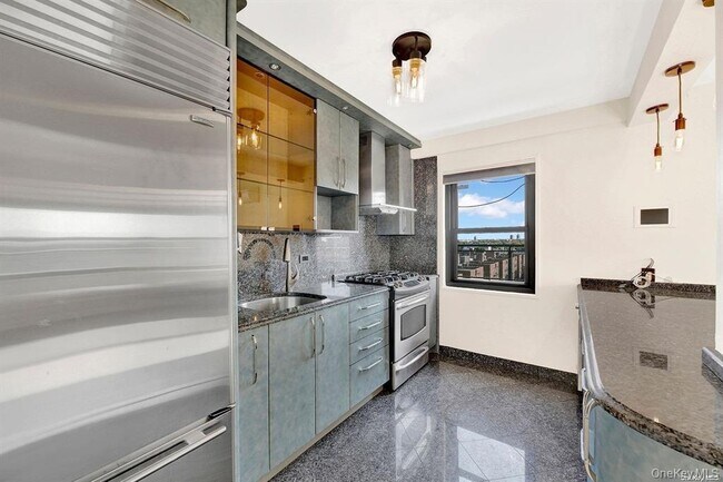 Foto del edificio - 109-33 71st Rd