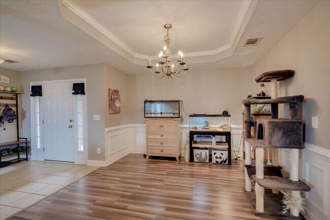 Building Photo - 4516 Logans Way