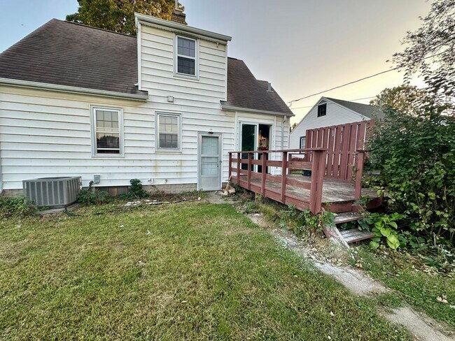 Foto del edificio - 4 Bed, 1.5 Bath Home for Rent in Waterloo ...