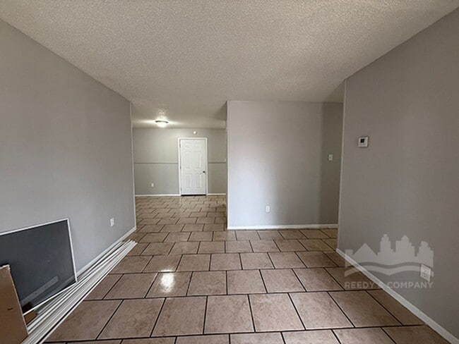 Foto del edificio - 3359 Spring Water Cove