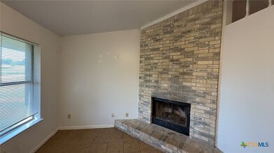 Building Photo - 10411 Trimmier Rd