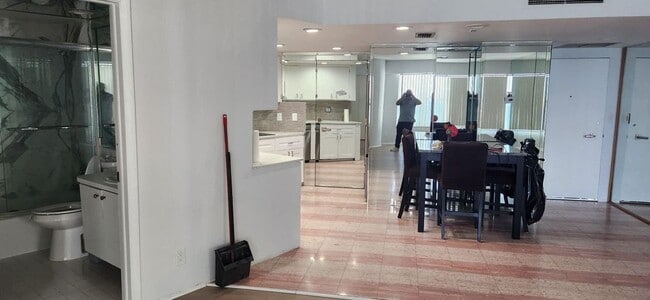 Foto del edificio - 3700 Galt Ocean Dr