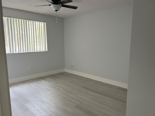 Building Photo - 2600 S University Dr