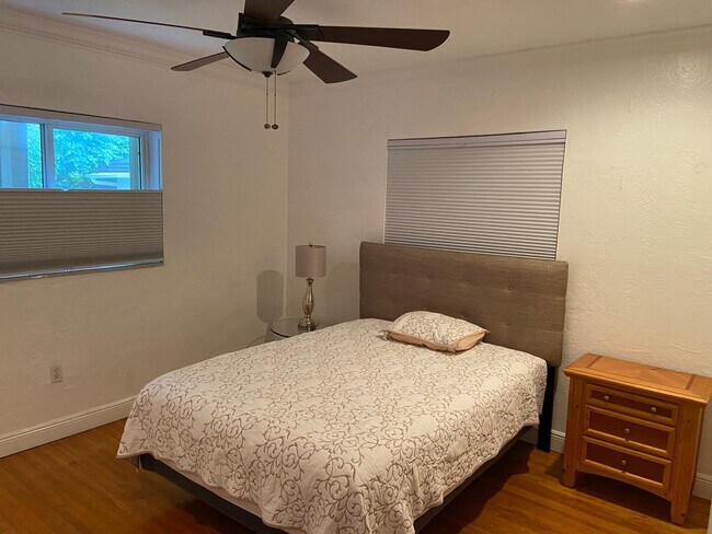 Foto del edificio - 3725 SW 60th Ct