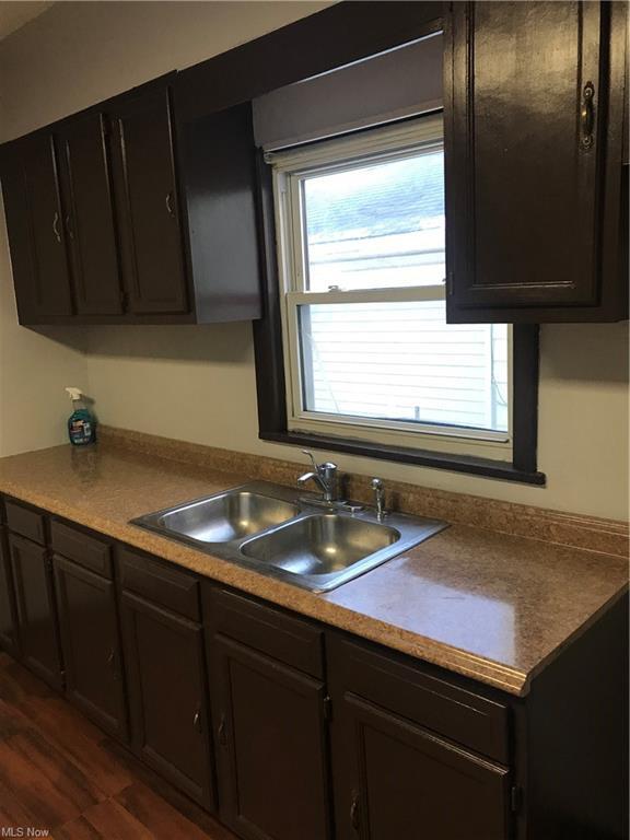 Foto del edificio - 3567 W 46th St