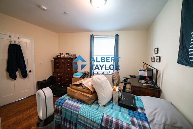 Foto del edificio - 491 Commonwealth Ave