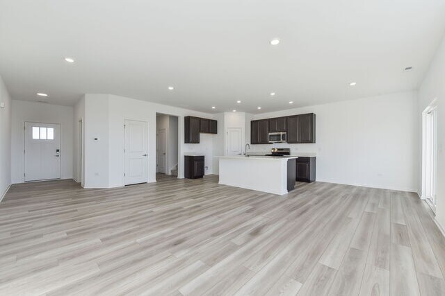 Building Photo - 15238 S Hepworth Pl