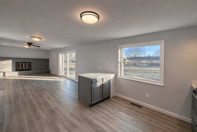 Foto del edificio - 408 Herr St