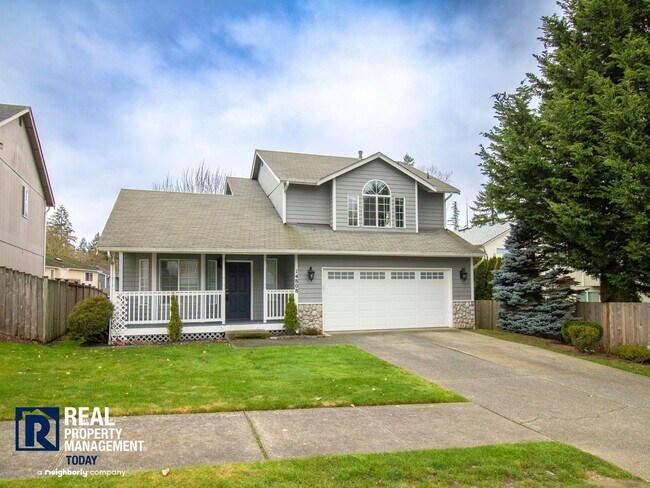 Building Photo - Great 3 Bedroom with 2 Car Garage!