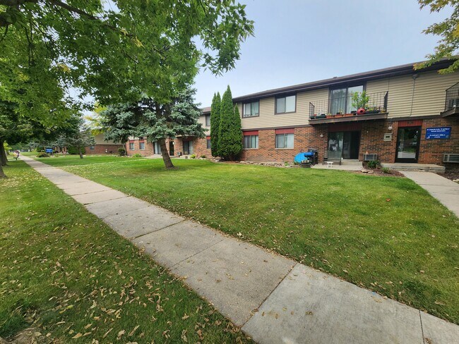 Foto del edificio - Hometown Harbor Apartments