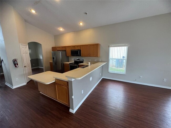 Building Photo - 648 Lockbreeze Dr