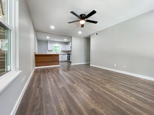 Foto del edificio - 519 Creath Pl