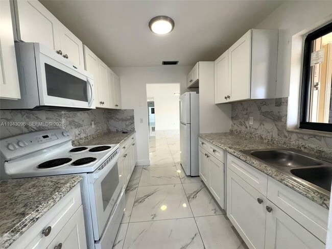 Foto del edificio - 1150 SE 9th Ave