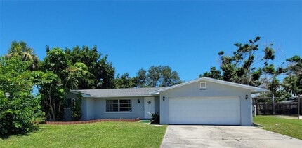 Building Photo - 612 Porpoise Rd
