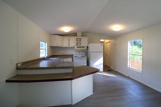 Foto del edificio - Experience peaceful country living!