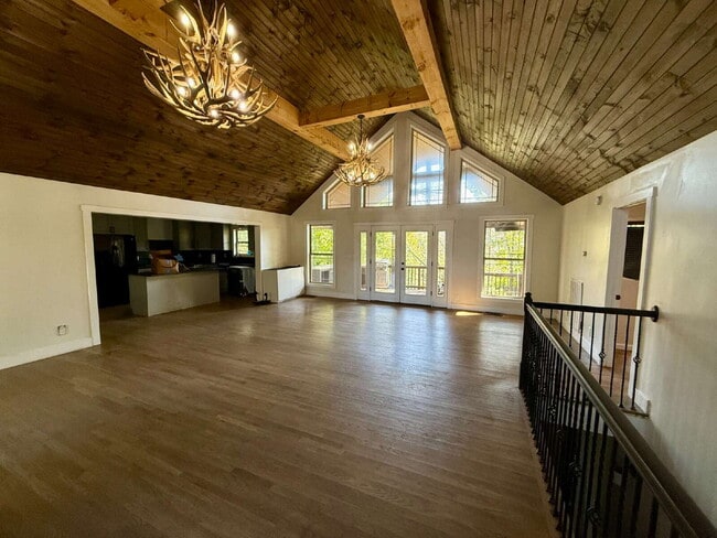 Building Photo - 3BR/2.5BA Home in Clarksville on Red River