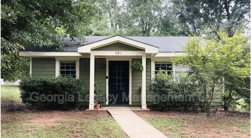 Foto principal - 191 Water Oak St