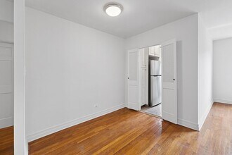 Building Photo - 100-11 67th Rd