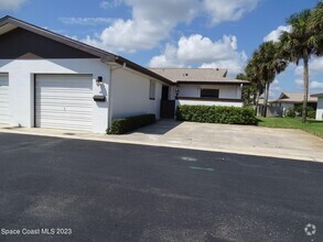 Building Photo - 255 Paradise Blvd