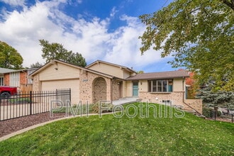 Building Photo - 10909 W 65th Way