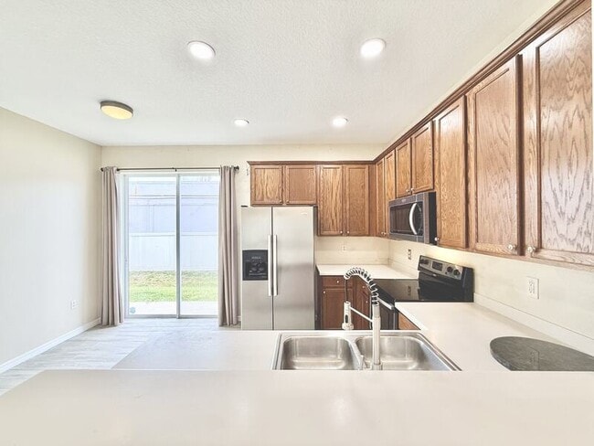 Building Photo - 6566 Marlberry Way