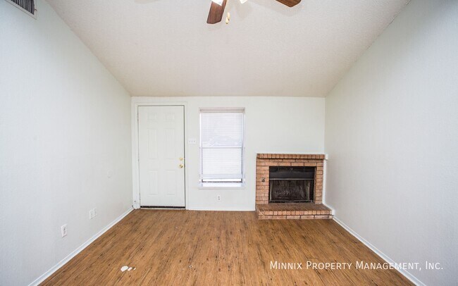 Building Photo - 130 N Troy Ave